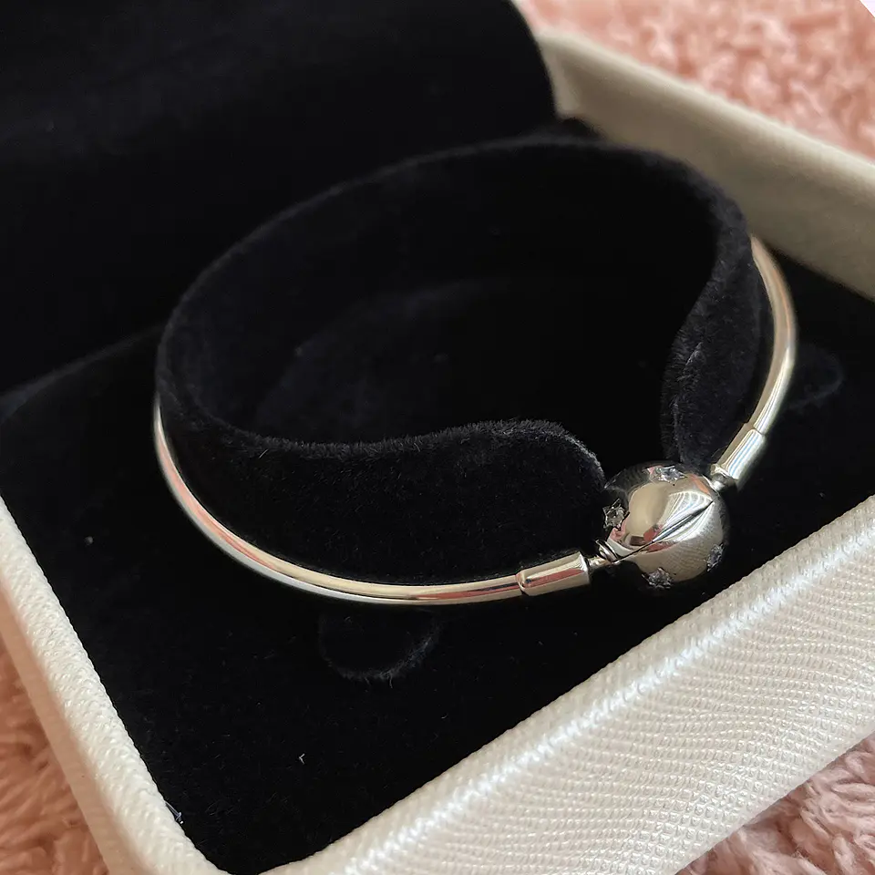Pulsera Rígida Destello Estelar Plata 925 2