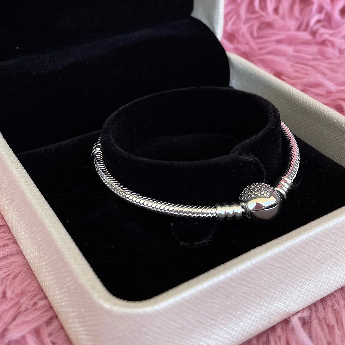 Pulsera semiflexible broche redondo plata 925 1