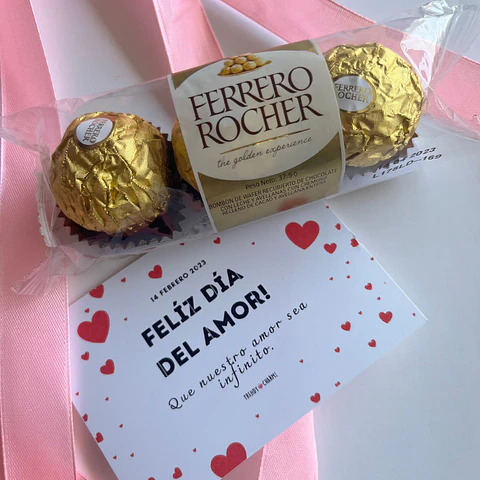 Chocolates y Tarjeta Día Amor
