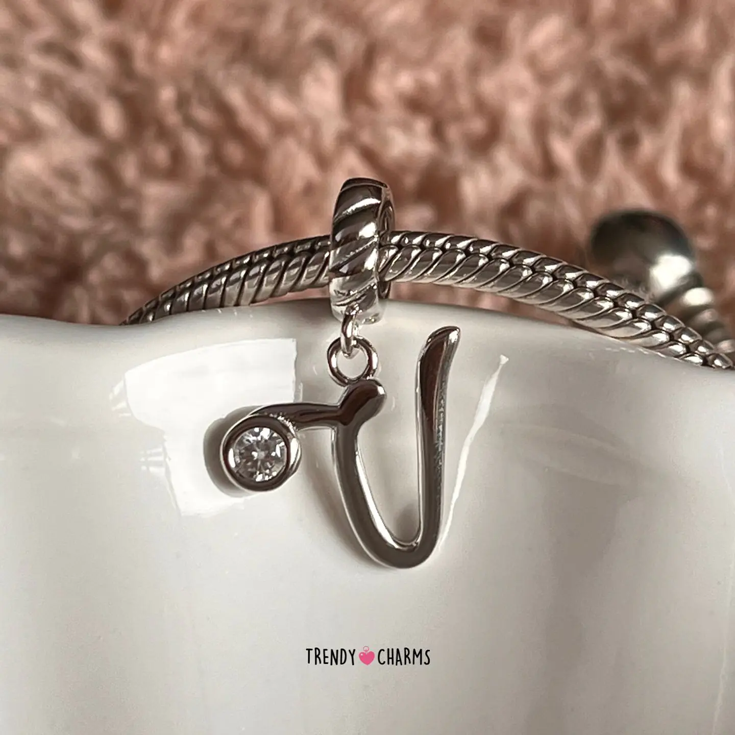 Charm Letra V Plata 925 2