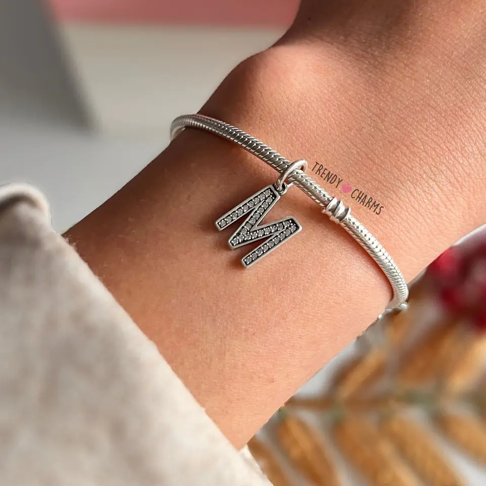Charm Letra M Plata 925 1