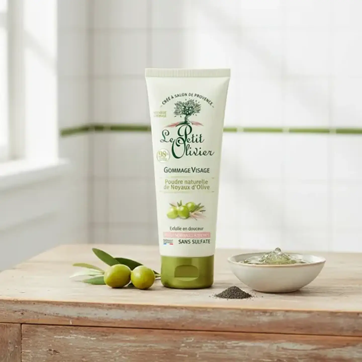 Gel Exfoliante Facial Oliva Le Petit Olivier 2