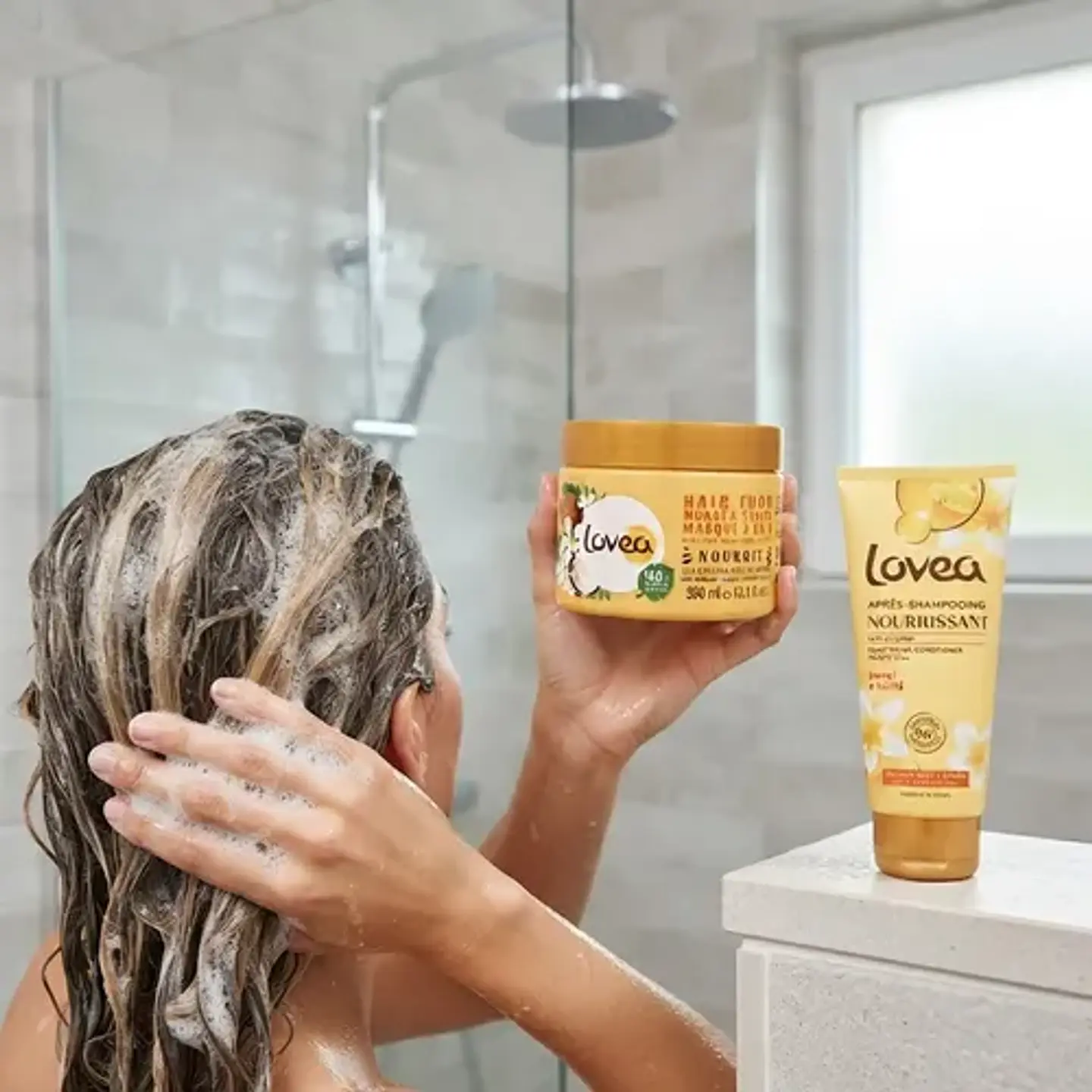 Pack Lovea Shampoo + Acondicionador + Tratamiento  Monoi 3