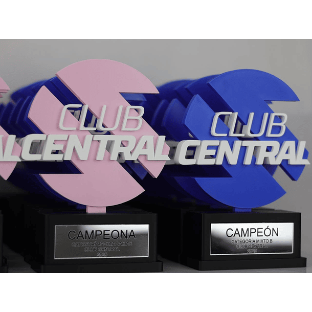Trofeos personalizados Club Central  3
