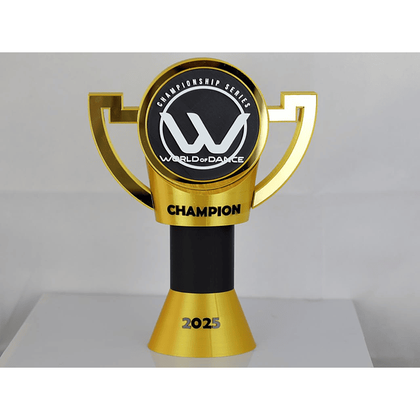 Copas World of Dance  55cm con acrílico espejado