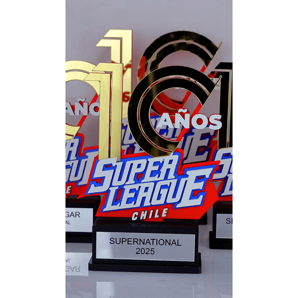 Trofeos Super League 10 años 3