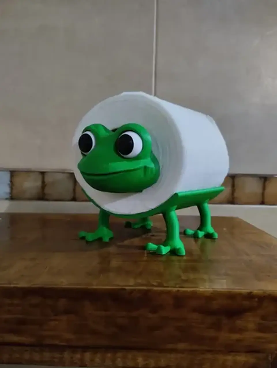 Porta Rollo Papel Higienico Sapo Pepe 4