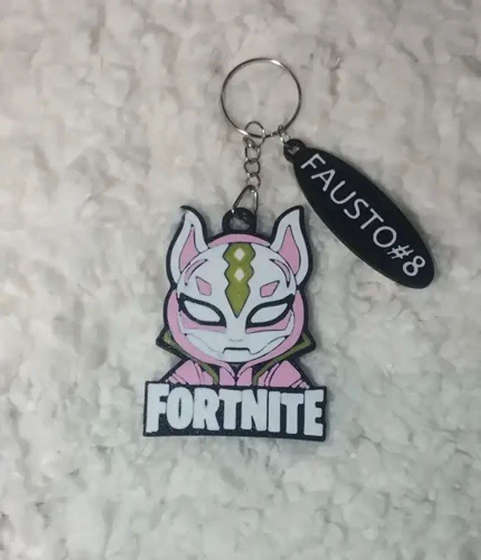 Llaveros Souvenir Cumpleaños Fortnite Pack X 10 3
