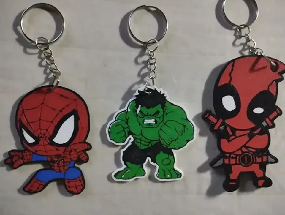 Llaveros Souvenir Cumpleaños Super Heroes Pack X 10 4