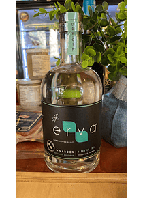 Gin Erva con hojas de Lima Kaffir