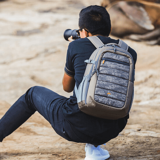 LowePro Tahoe BP 150 Mochila Compacta para Cámara y Dron DJI (Mica y Pixel Camo) / LP37056 - Image 4