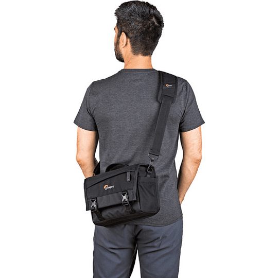 Lowepro m-Trekker SH150 Shoulder Bag (Black Cordura) Bolso para Cámara / LP37161 - Image 9