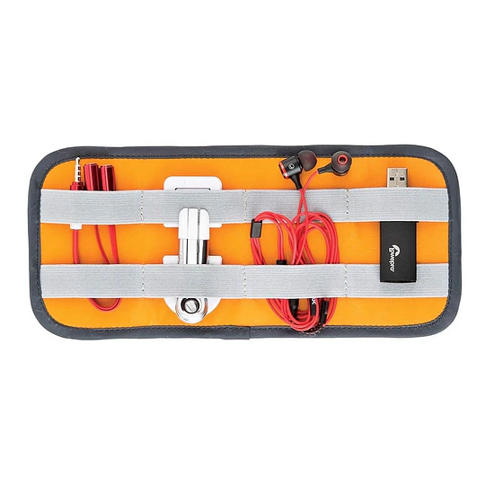 Lowepro LP37139 Estuche para accesorios GEARUP mediano - Image 2