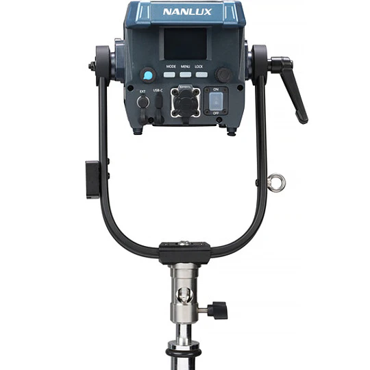 Nanlux Evoke 150C RGB LED Spotlight - Image 5