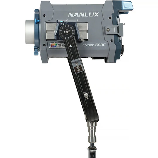 Nanlux Evoke 600C RGB LED Spotlight (Trolley Case Kit) - Image 4