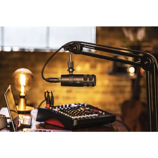 Audio-Technica AT2040 Micrófono de Podcast Dinámico Hipercardioide - Image 2