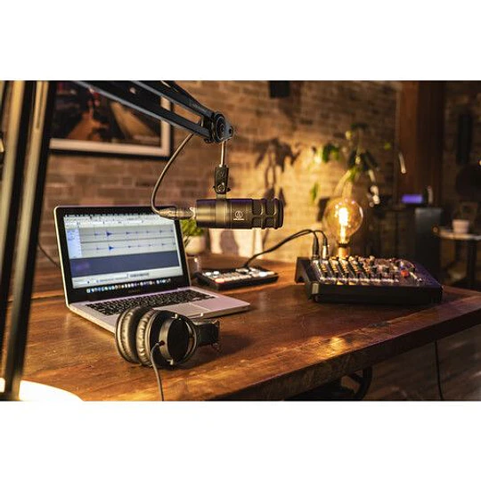 Audio-Technica AT2040 Micrófono de Podcast Dinámico Hipercardioide - Image 3
