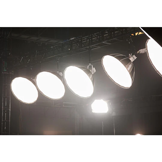 Godox Litemons LE300Bi Bi-Color LED Monolight (White) - Image 4