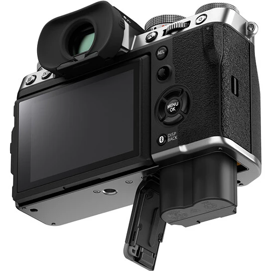 FUJIFILM X-T5 Mirrorless Camera (Silver) / CD80228 - Image 7