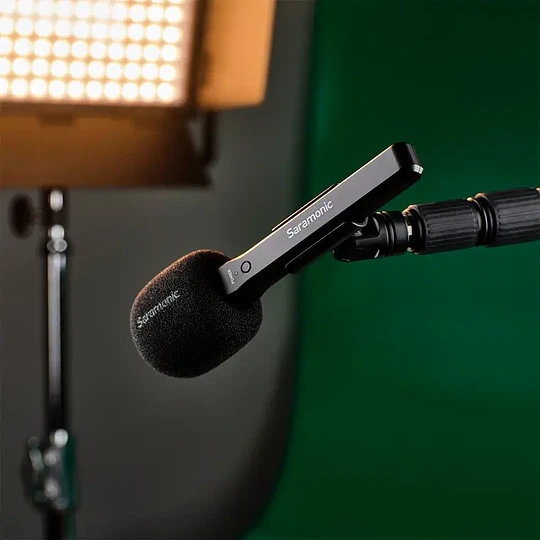 Saramonic Blink 500 ProX HM Bastón de Soporte y Carga para Transmisor - Image 6