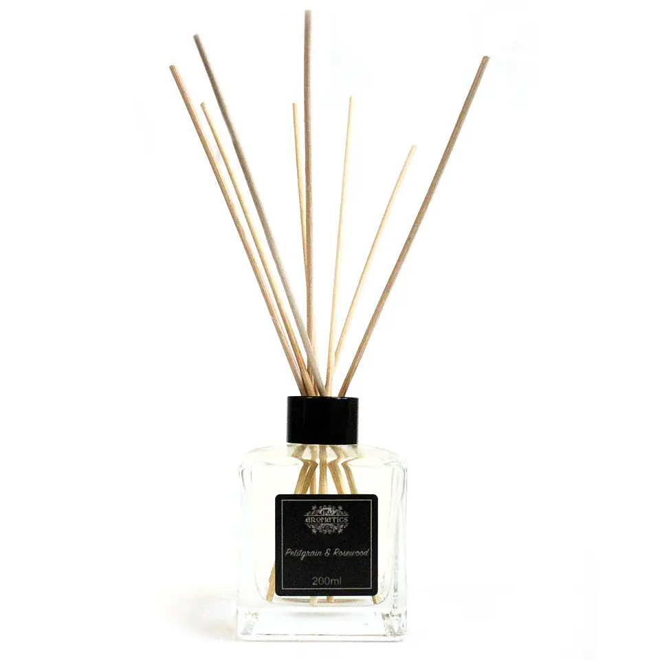 Difusor de Cana com Óleos Essenciais - Aromatics Petitgrain e Jacarandá 2