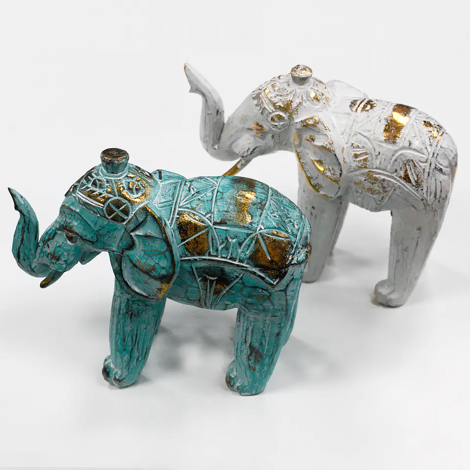 Elefante Esculpido em Madeira Albasia - Ouro Turquesa 3