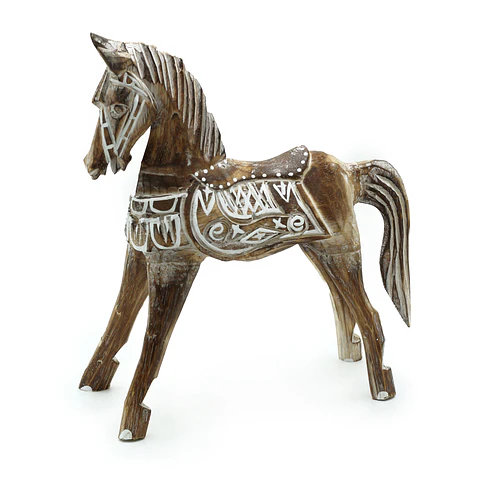 Cavalo Antigo em Madeira Albasia - 32 cm