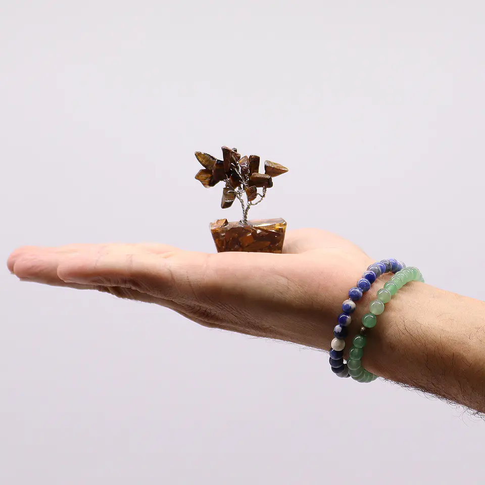 Mini Árvore de Pedras Preciosas em Base de Orgonite - Olho de Tigre (15 Pedras) 4