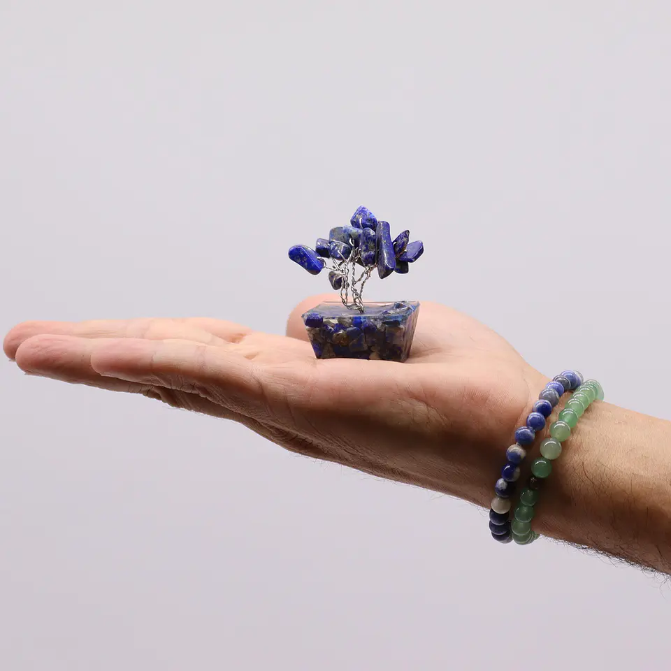 Mini Árvore de Pedras Preciosas em Base de Orgonite - Sodalita (15 Pedras) 4