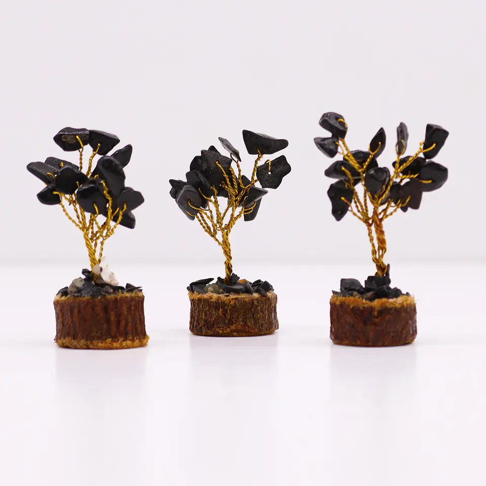 Mini Árvore de Pedras Preciosas em Base de Madeira - Ágata Negra (15 Pedras) 3