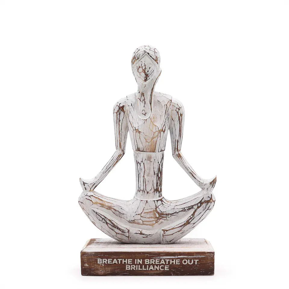 Escultura Decorativa em Madeira Albasia – Figura Feminina de Yoga (Sukhasana) 1