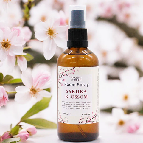Spray Aromatizador Água de Hamamelis Virginiana – Essência de Sakura 100 ml
