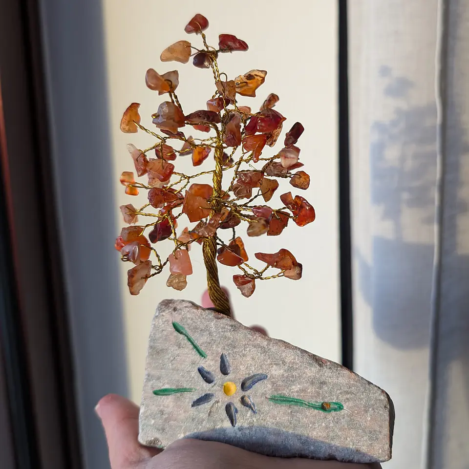 Árvore Artesanal com Cornalina (80 pedras) 1