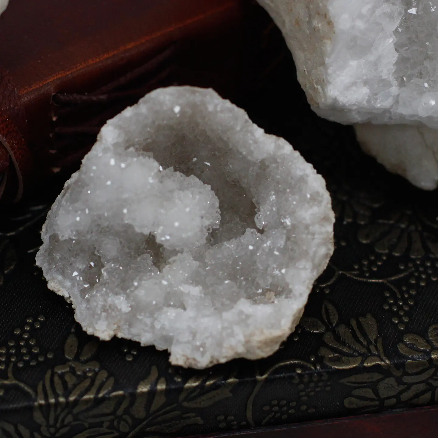 Geodo Natural 8 × 8 × 4 cm – Calcita Cristalizada 1