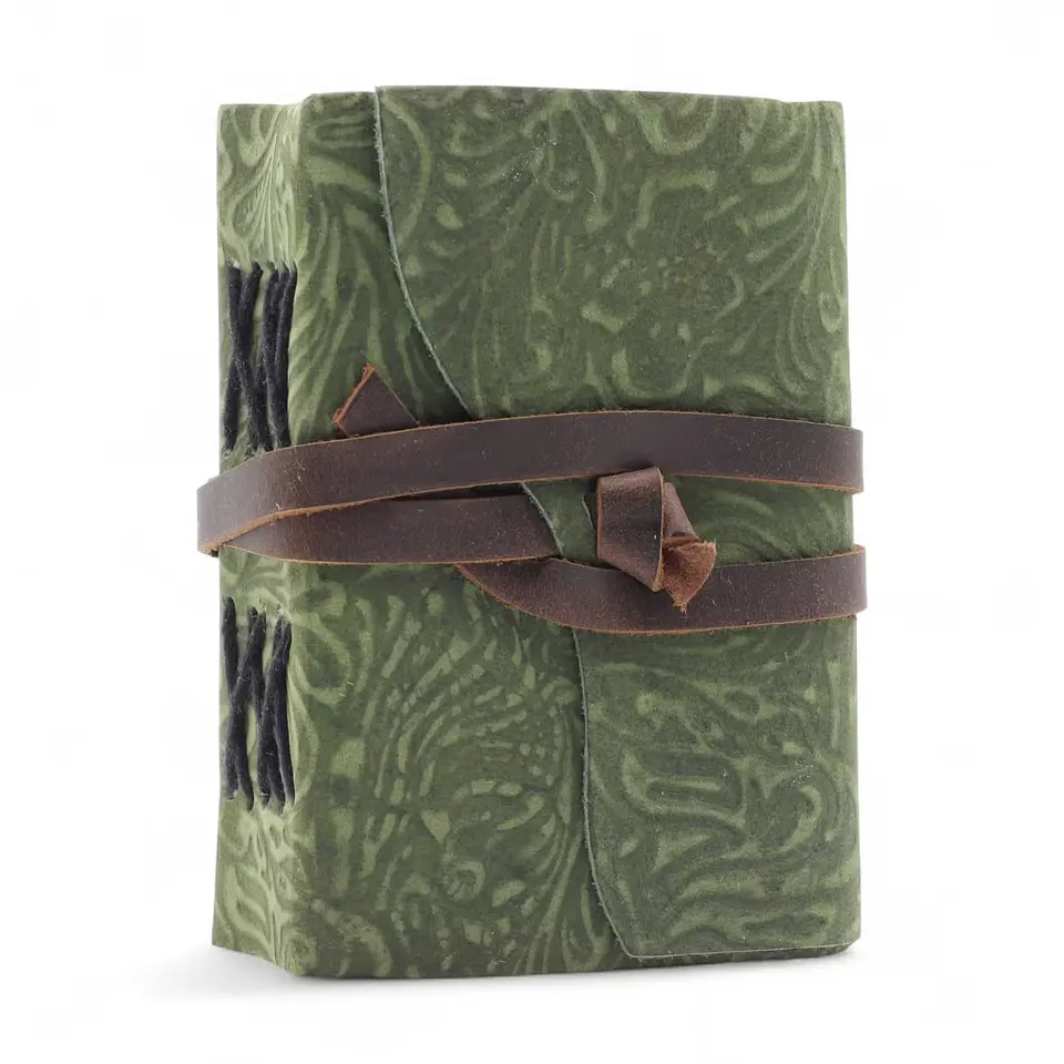 Caderno de Couro Grosso com Borda Irregular – Estampa de Labirinto Verde 1