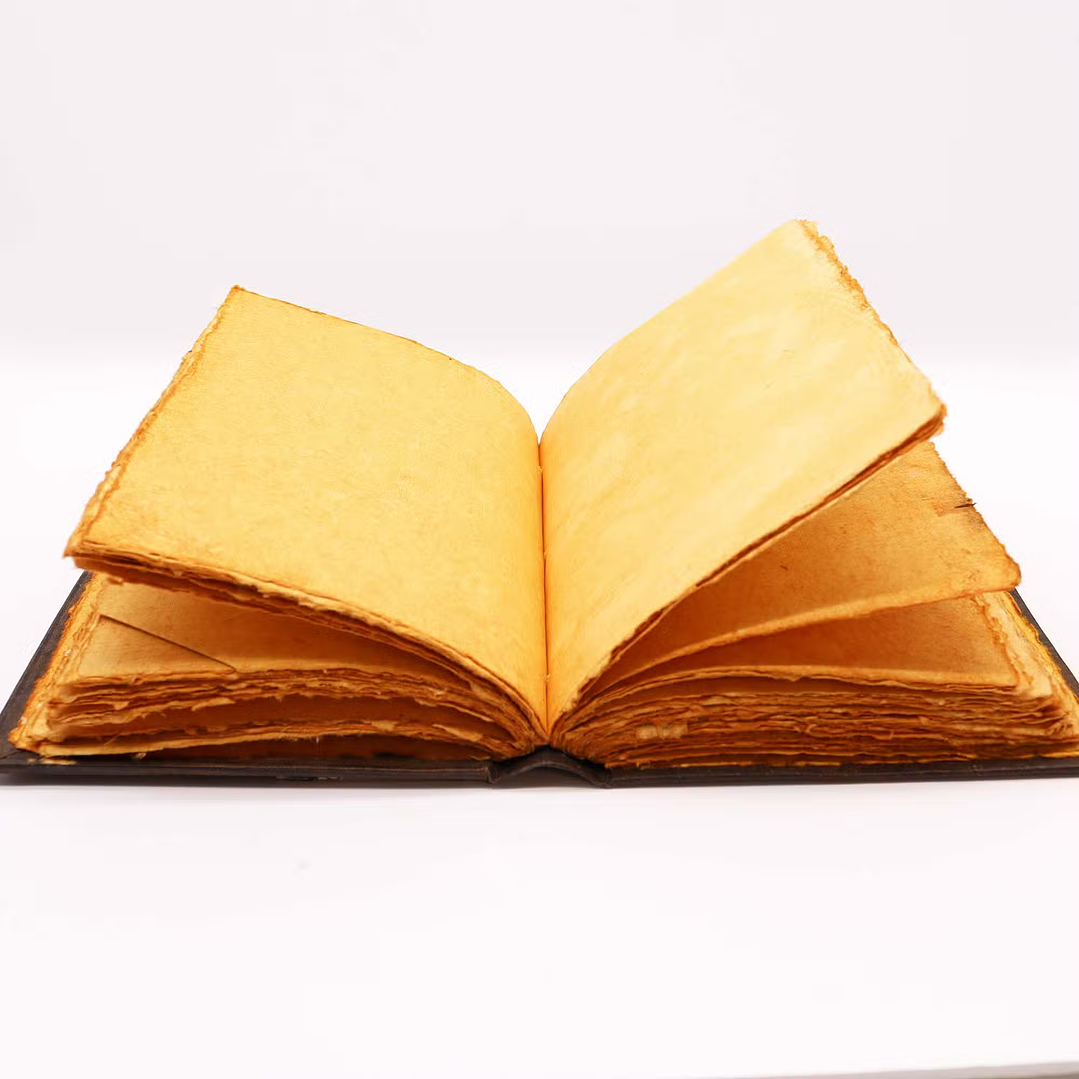 Livro Marrom - Decoração Tripla Lua em Zinco 2