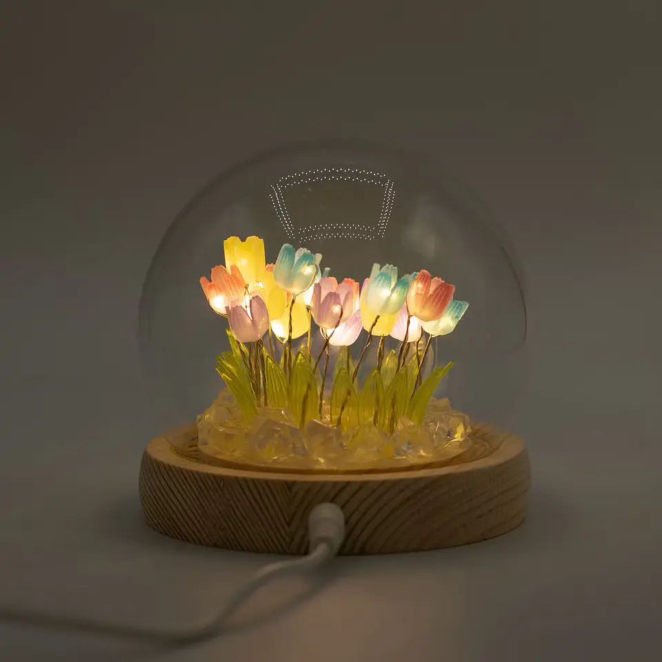 Candeeiro Floral em Cúpula de Vidro com 20 Tulipas Multicolor LED USB 2