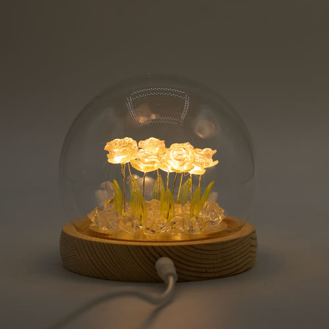 Candeeiro Floral em Cúpula de Vidro com 10 Rosas Cor-de-Rosa LED USB 1