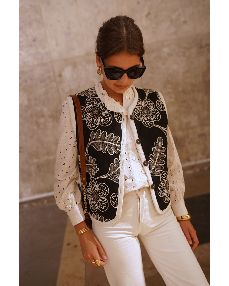 COLETE ALGODÃO BORDADO