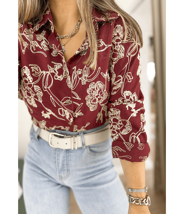 CAMISA BORDADA BORDÔ