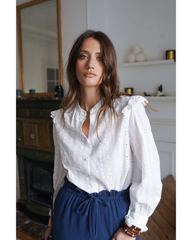 CAMISA BORDADA BRANCA