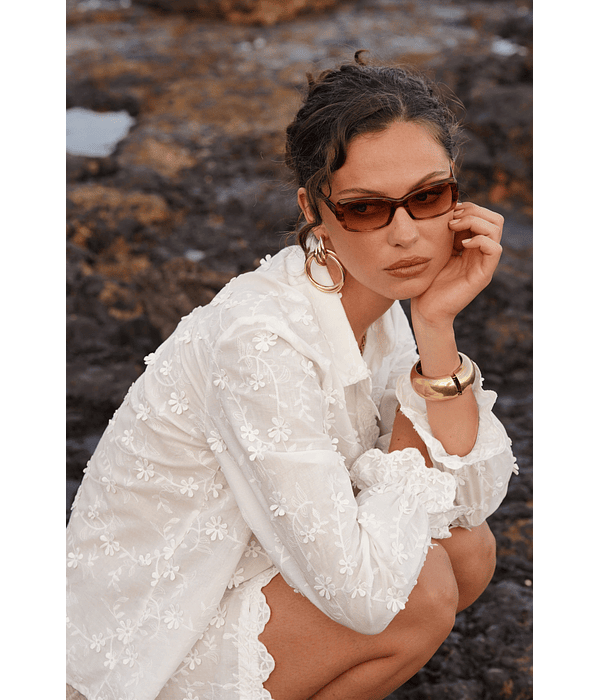 CAMISA BORDADA FLORES