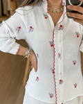 CAMISA FLORES BORDADAS