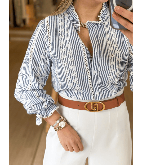 CAMISA BORDADA RISCAS