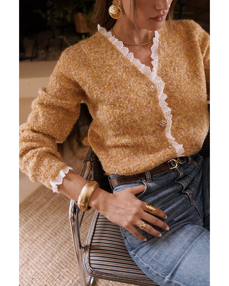 CARDIGÃ MALHA COM BORDADO 