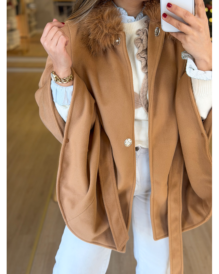 CASACO/CAPA COM PELO