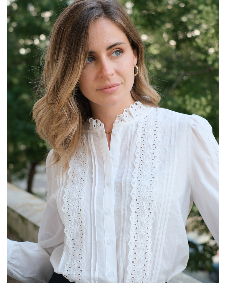 CAMISA BORDADA BRANCA 