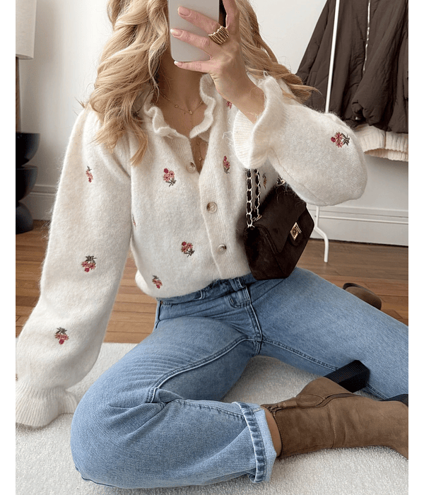 CARDIGA MALHA FLORES BORDADAS 