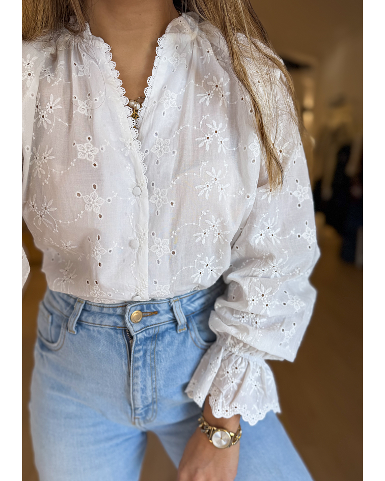 CAMISA BRANCA BORDADA