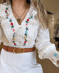 CAMISA BEGE COM FOLHO BORDADO